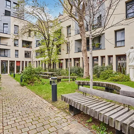 Maison Saint Charles - Association Habitat Et Humanisme Ile De France 3*
