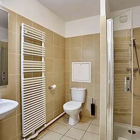 Maison Saint Charles - Association Habitat Et Humanisme Ile De France Hotel 3*
