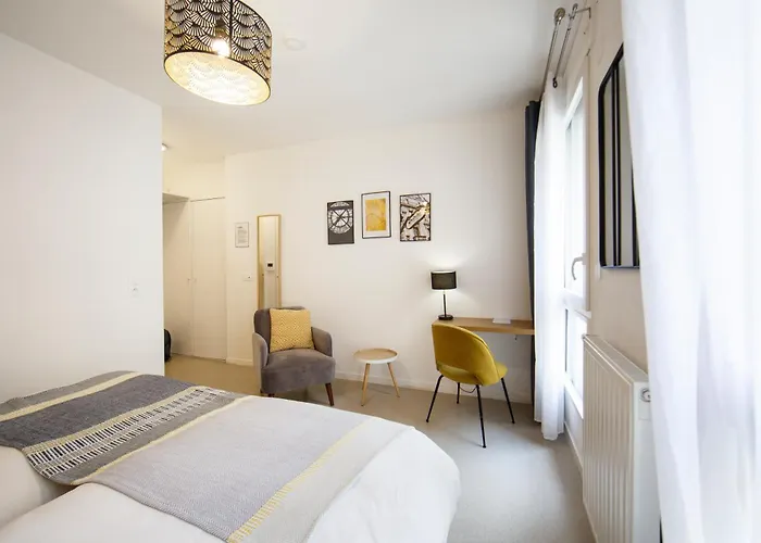 Maison Saint Charles - Association Habitat Et Humanisme Ile De France Hotel