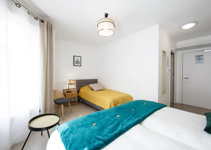 Maison Saint Charles - Association Habitat Et Humanisme Ile De France Hotel Paris