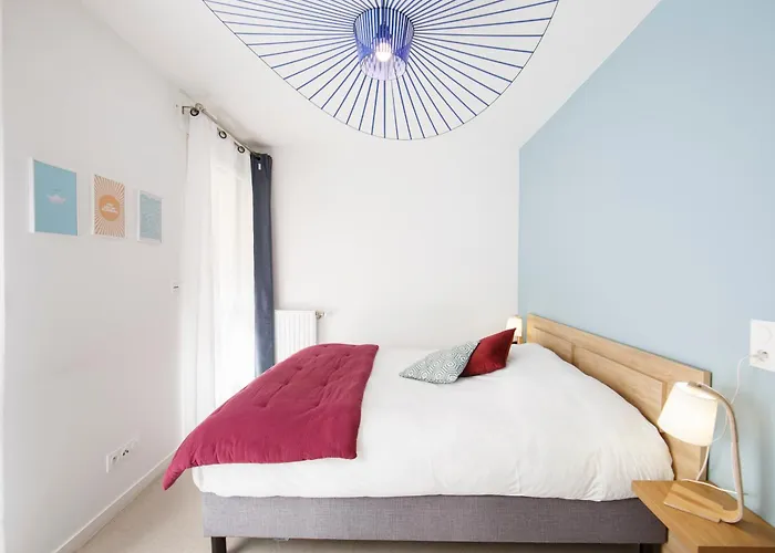 Hotel Maison Saint Charles - Association Habitat Et Humanisme Ile De France