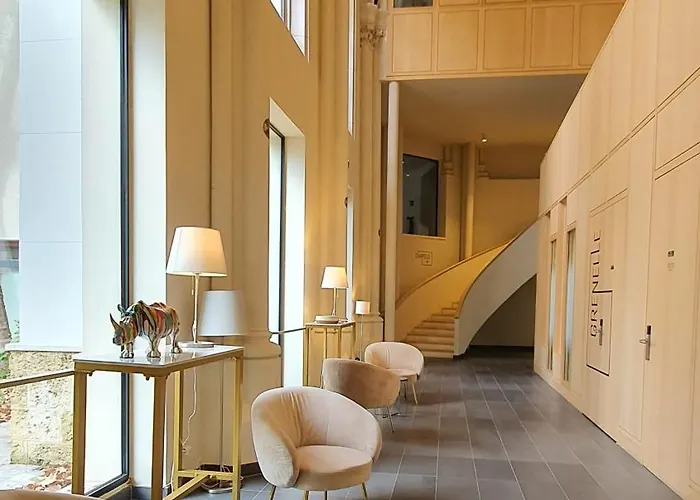 Maison Saint Charles - Association Habitat Et Humanisme Ile De France Hotel Paris