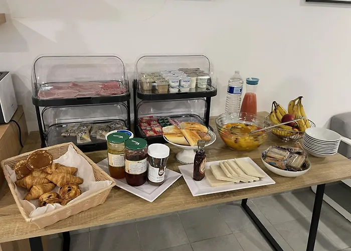 Hotel Maison Saint Charles - Association Habitat Et Humanisme Ile De France