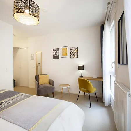 Maison Saint Charles - Association Habitat Et Humanisme Ile De France מלון