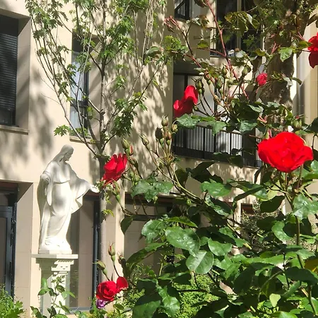 מלון Maison Saint Charles - Association Habitat Et Humanisme Ile De France